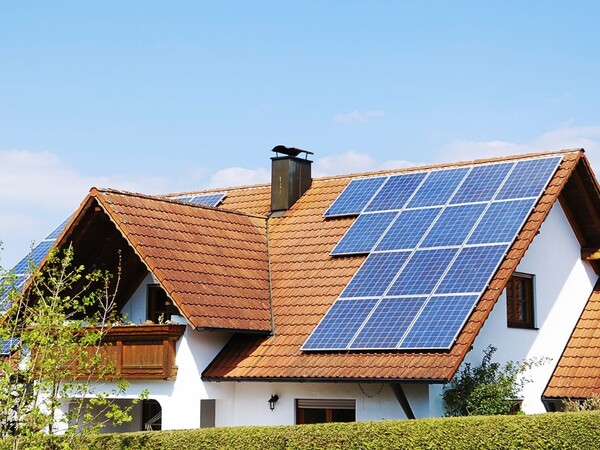 House with Solar Panels: Installation and Tips